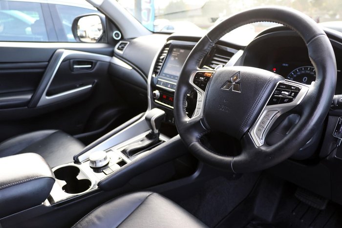 2022 Mitsubishi Pajero Sport GSR