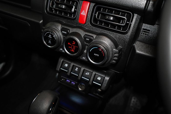 2023 Suzuki Jimny GLX