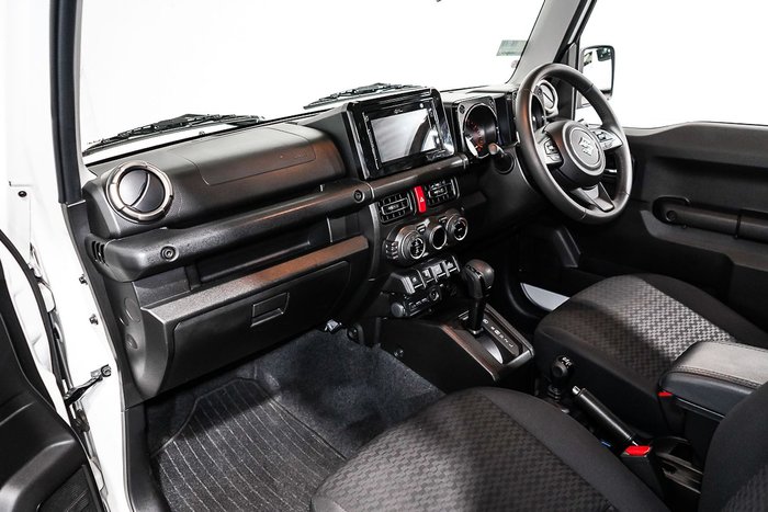 2023 Suzuki Jimny GLX