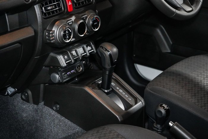 2023 Suzuki Jimny GLX