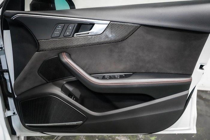2018 Audi RS4