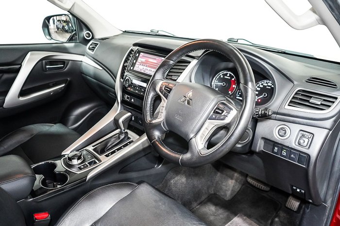 2017 Mitsubishi Pajero Sport Exceed