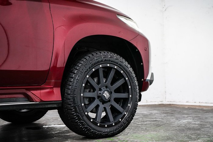 2017 Mitsubishi Pajero Sport Exceed