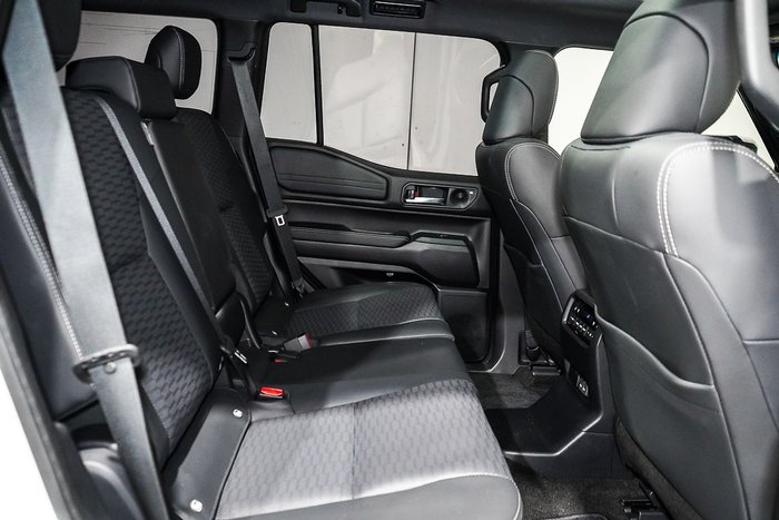 2024 Toyota Landcruiser Prado Kakadu