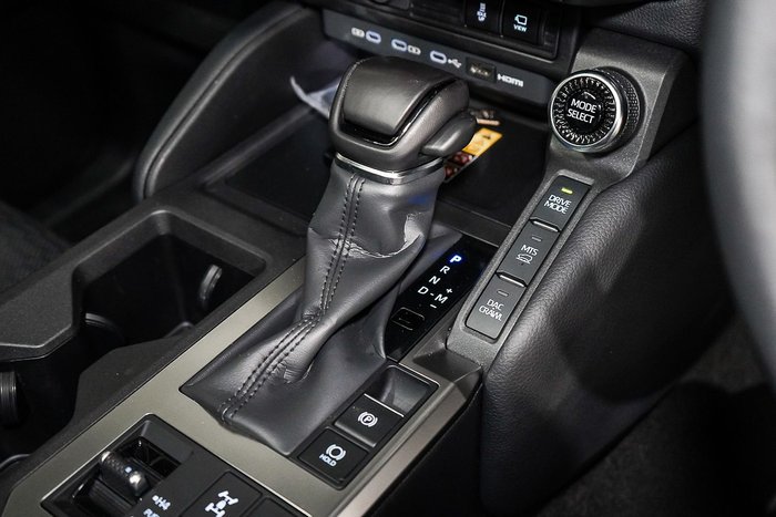 2024 Toyota Landcruiser Prado Kakadu