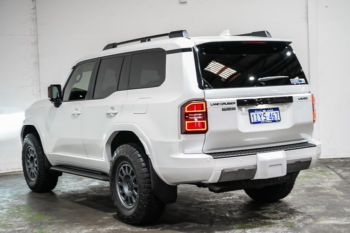 2024 Toyota Landcruiser Prado Kakadu