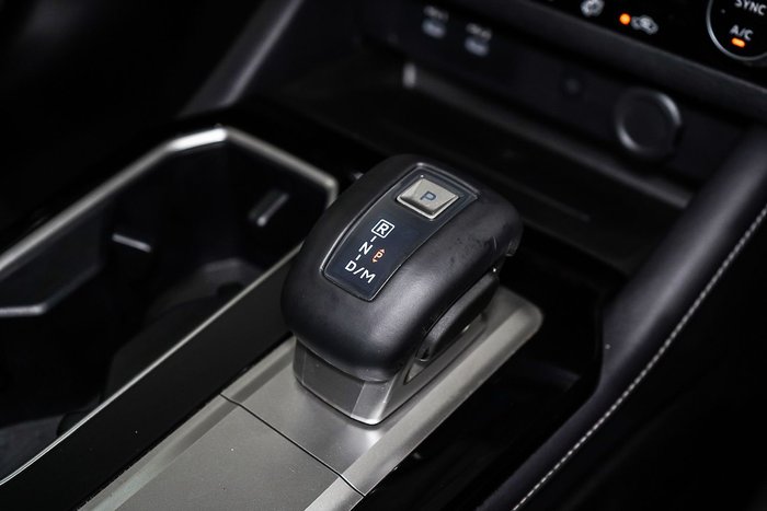 2025 Mitsubishi Outlander LS