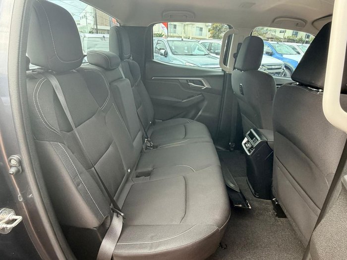 2021 Isuzu D-MAX LS-U