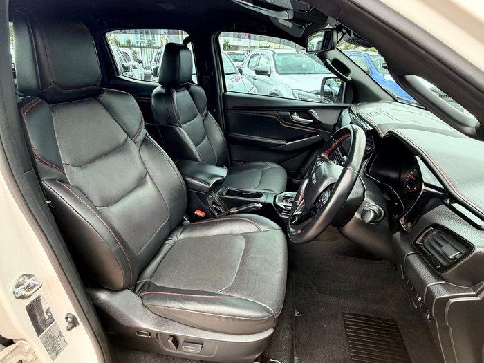 2022 Isuzu D-MAX X-TERRAIN