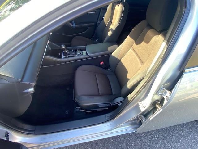 2022 Mazda 3 G20 Evolve