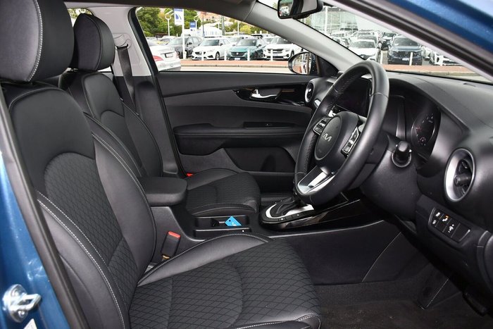 2024 Kia Cerato Sport+