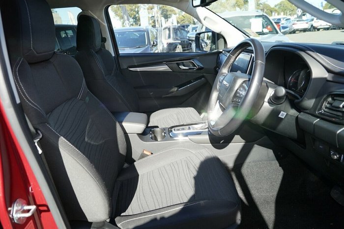 2022 Isuzu MU-X LS-U
