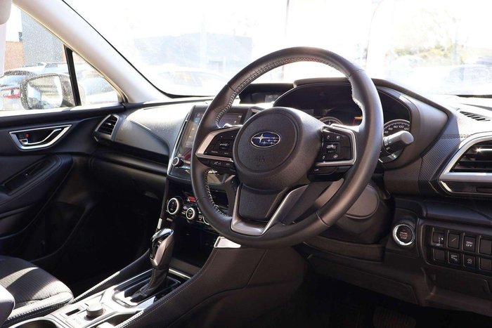 2025 Subaru Forester 2.5i