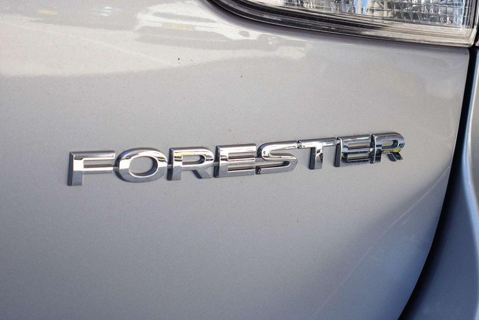 2025 Subaru Forester 2.5i