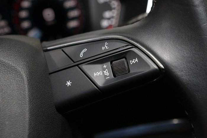 2023 Audi Q3 35 TFSI S line