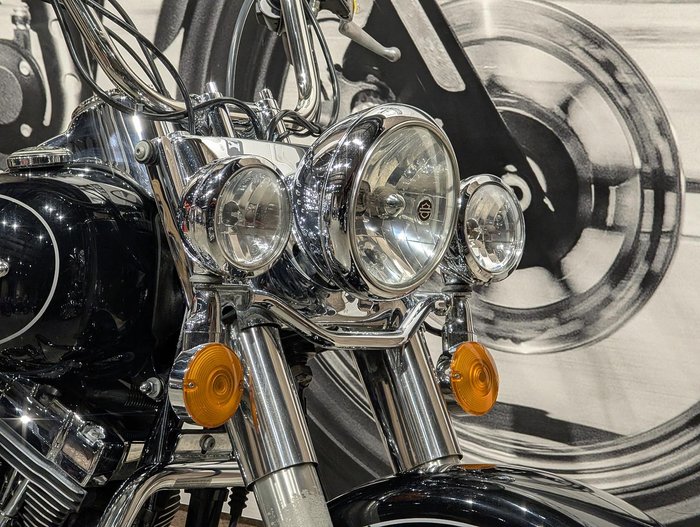 2012 Harley-Davidson Heritage Softail Classic 1690 (FLSTC) Softail Black