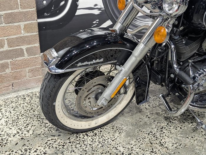 2012 Harley-Davidson Heritage Softail Classic 1690 (FLSTC) Softail Black