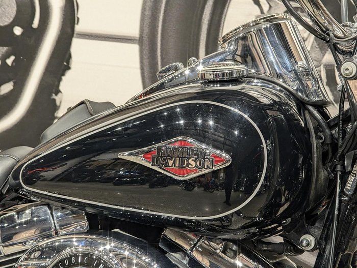 2012 Harley-Davidson Heritage Softail Classic 1690 (FLSTC) Softail Black