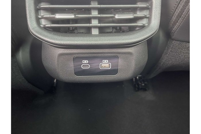 2026 GWM Haval H6 Ultra B01 Hamilton White (9C01)