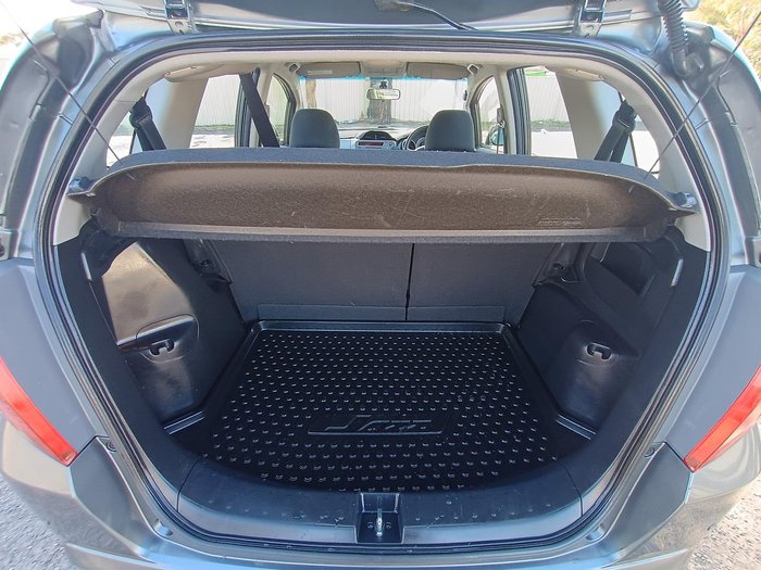 2014 Honda Jazz Vibe-S
