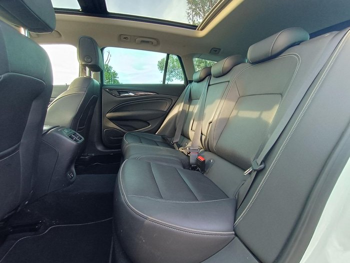 2019 Holden Calais V