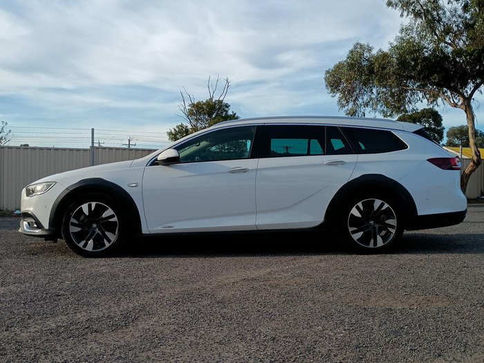 2019 Holden Calais V