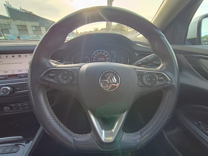 2019 Holden Calais V