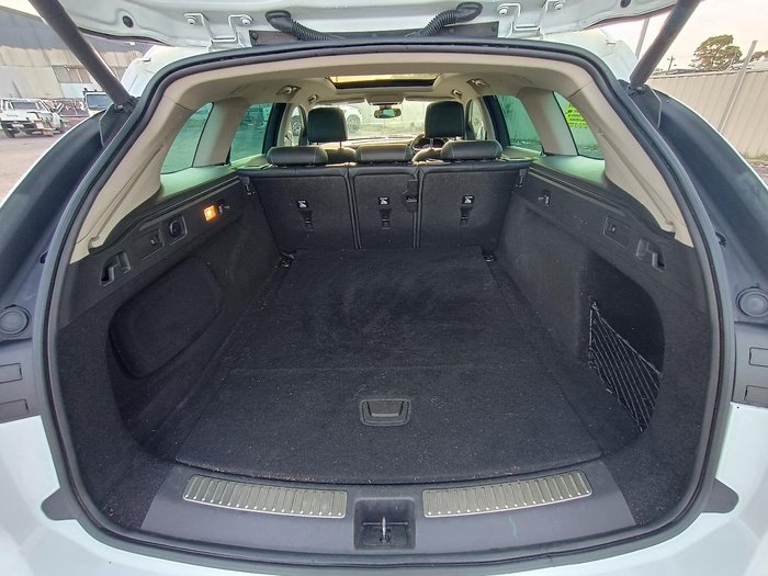 2019 Holden Calais V