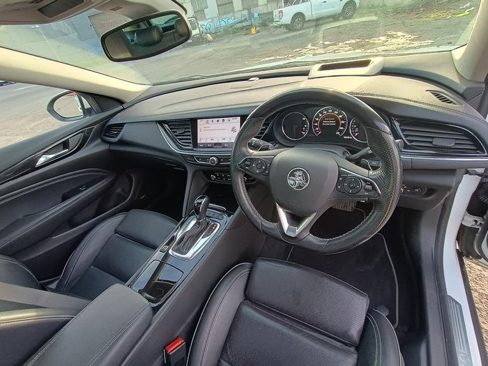 2019 Holden Calais V