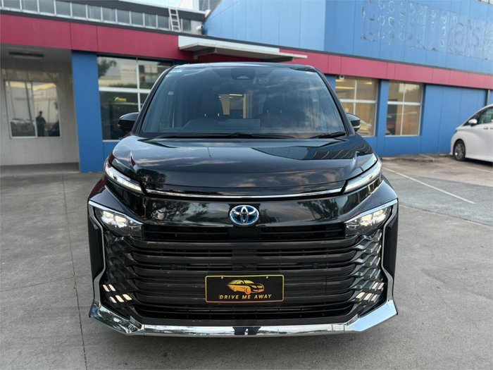 2024 Toyota Voxy Hybrid S-Z