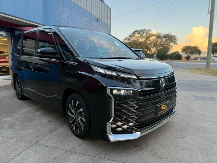 2024 Toyota Voxy Hybrid S-Z