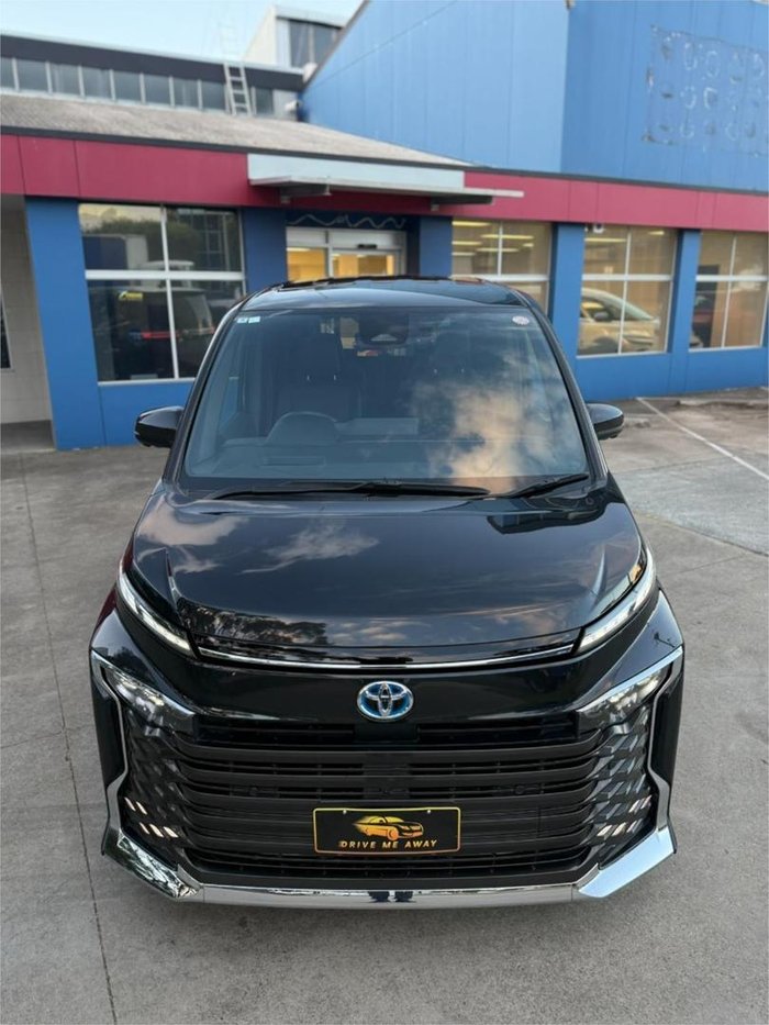 2024 Toyota Voxy Hybrid S-Z