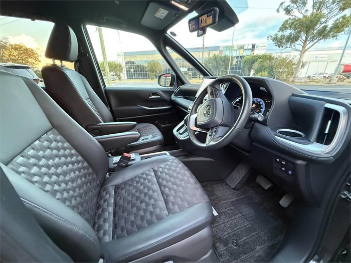 2024 Toyota Voxy Hybrid S-Z
