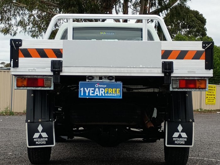 2019 Mitsubishi Triton GLX