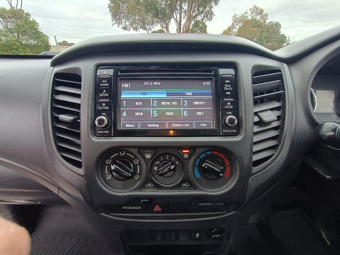 2019 Mitsubishi Triton GLX