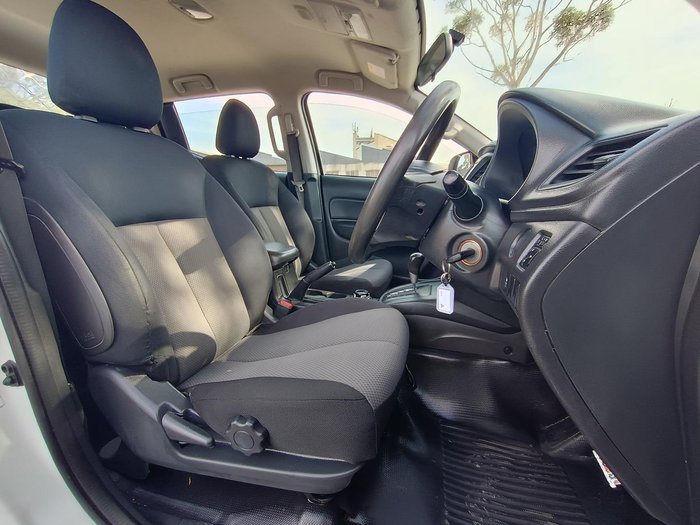 2019 Mitsubishi Triton GLX