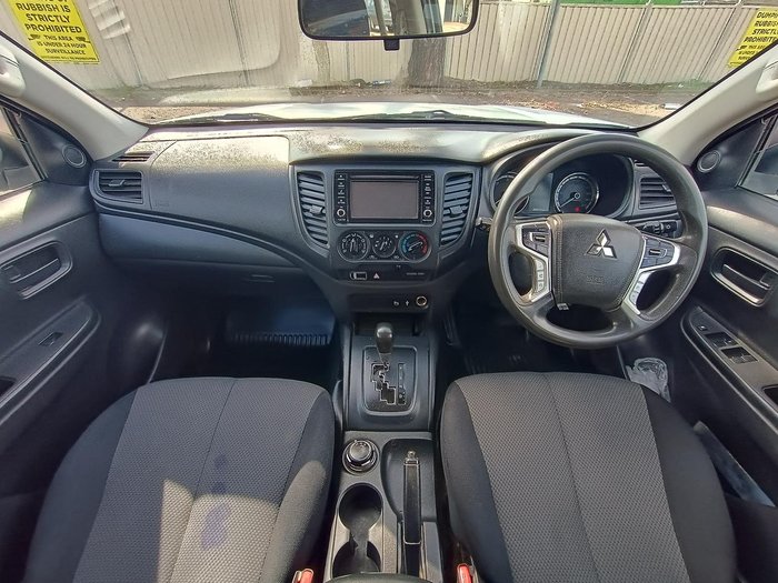 2019 Mitsubishi Triton GLX