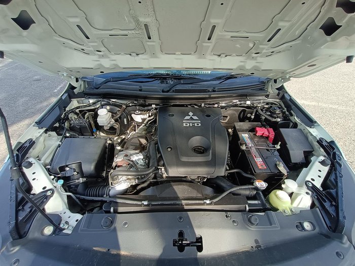 2019 Mitsubishi Triton GLX
