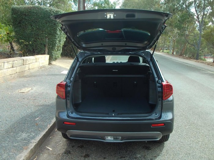 2025 Suzuki Vitara Turbo Hybrid