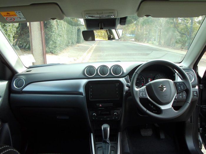 2025 Suzuki Vitara Turbo Hybrid