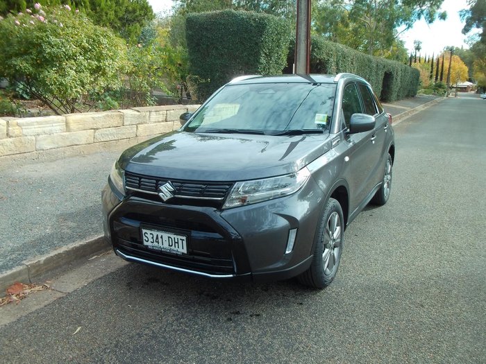 2025 Suzuki Vitara Turbo Hybrid