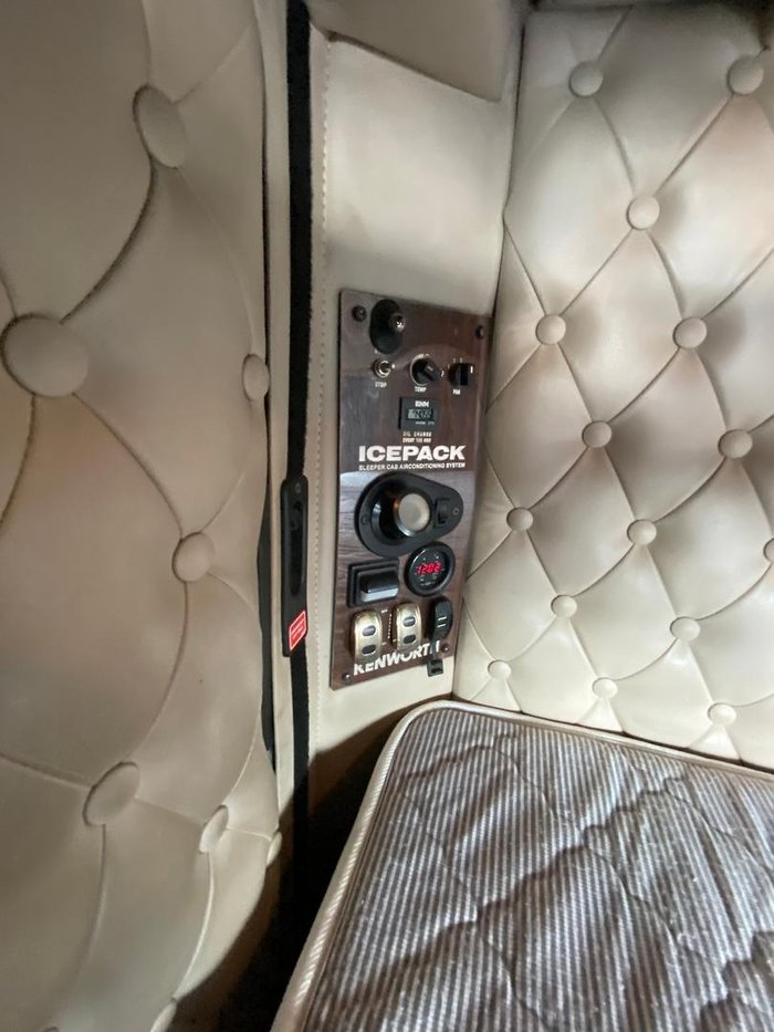2016 Kenworth K200