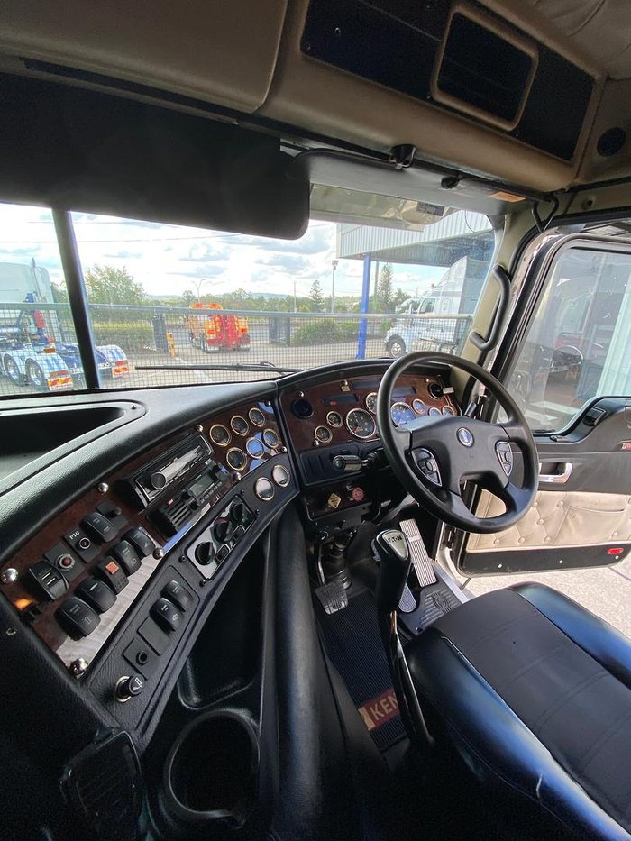 2016 Kenworth K200