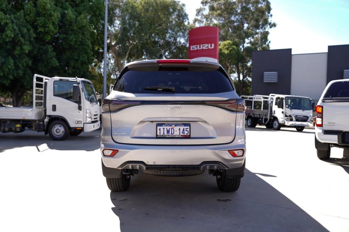 2025 Isuzu MU-X LS-T