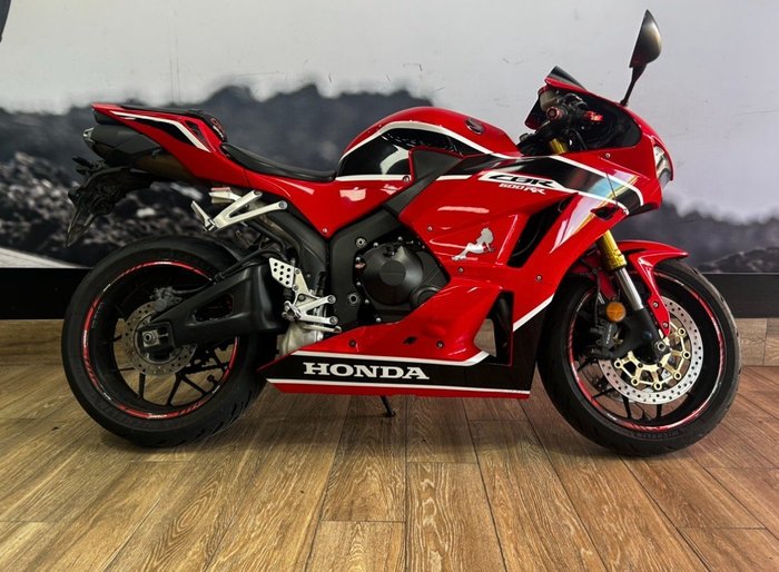 2017 Honda CBR600RR RED