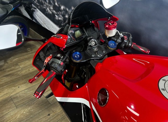 2017 Honda CBR600RR RED