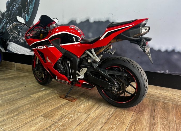 2017 Honda CBR600RR RED