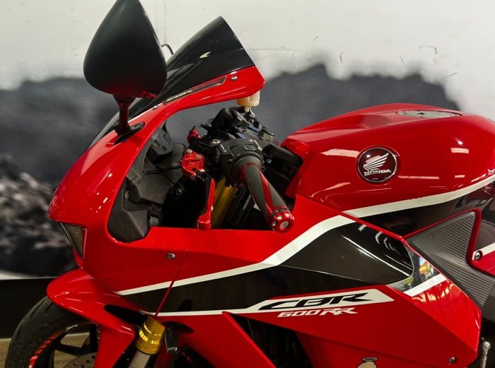 2017 Honda CBR600RR RED