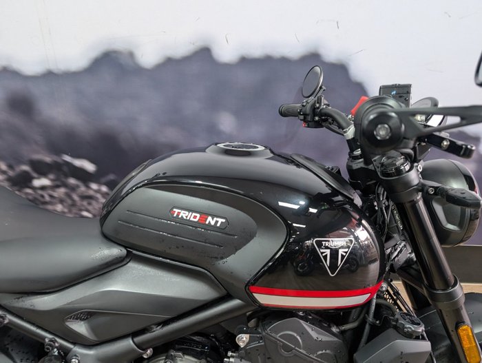 2021 Triumph TRIDENT 660 Black