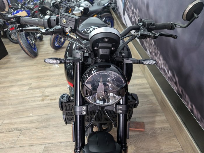 2021 Triumph TRIDENT 660 Black